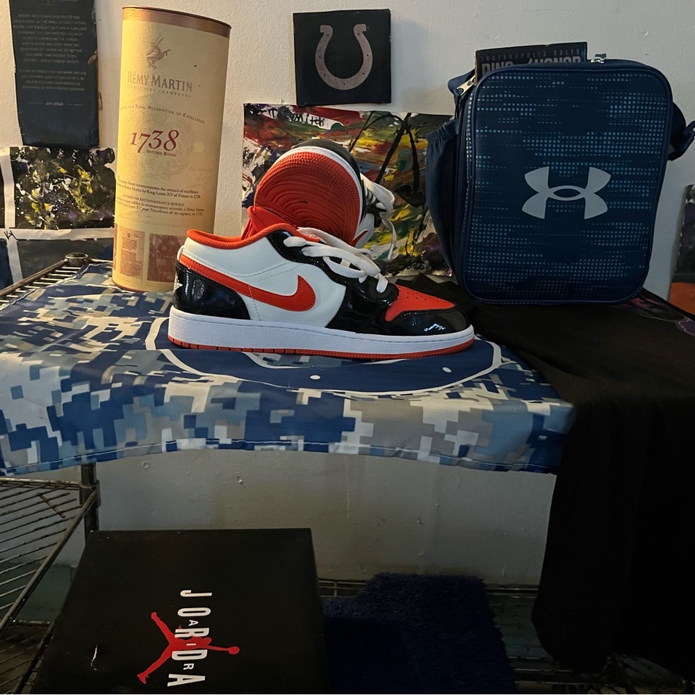 Low top Jordan 1 Retro (brand new) Orange/Black/ White patent leather!!! So 6